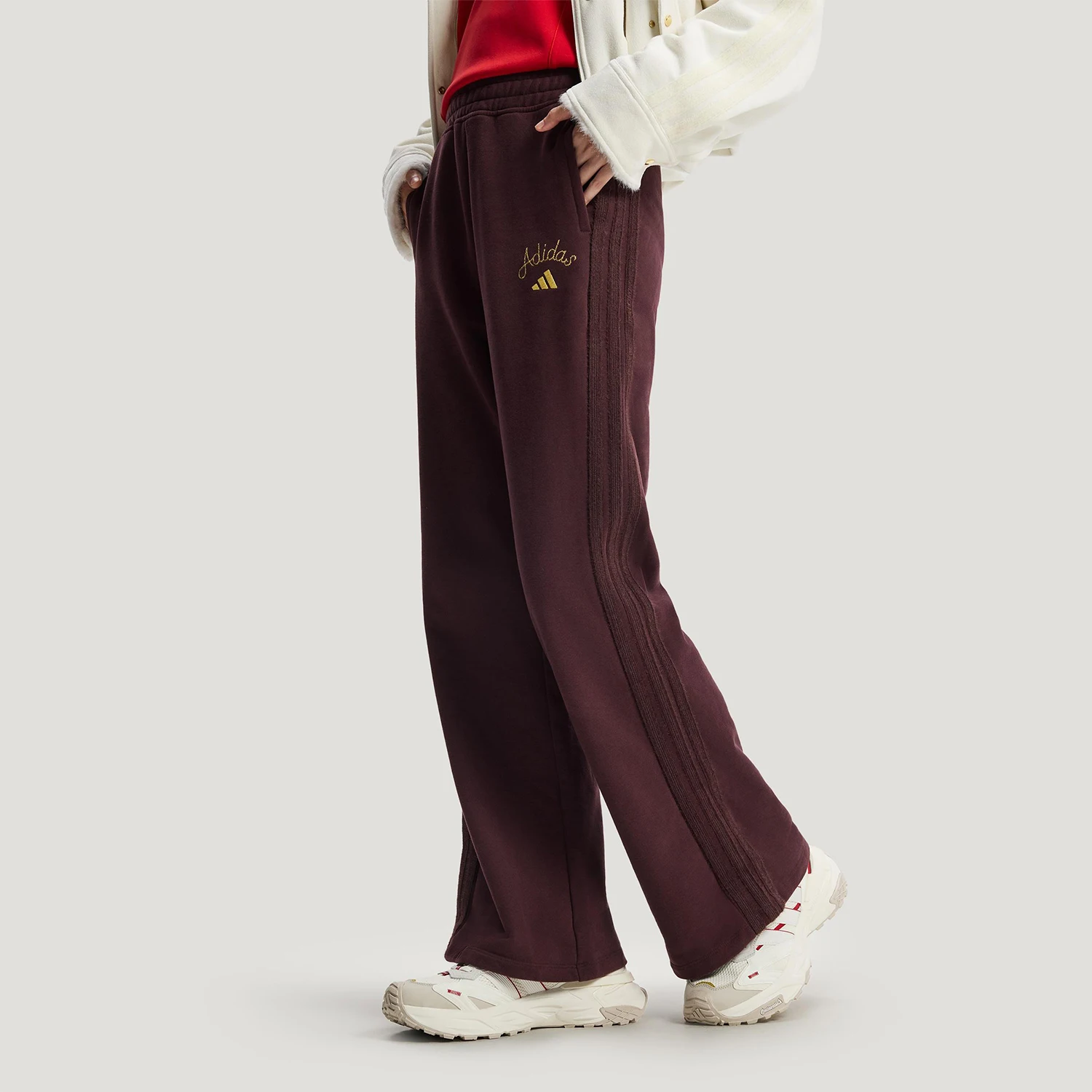 Adidas Authentic Winter Style Women's Knitted High-Waist Durable Pants KH2708
Adidas Authentic Winter Style Women's Knitted High-Waist Durable Pants KH2708