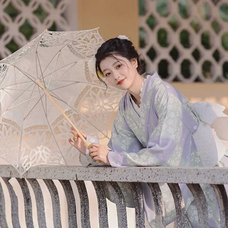 Women's Traditional Japanese Formal Kimono Classic Light Purple Floral Yukata Light Photography Dress Cosplay Costumer
Women's Traditional Japanese Formal Kimono Classic Light Purple Floral Yukata Light Photography Dress Cosplay Costumer