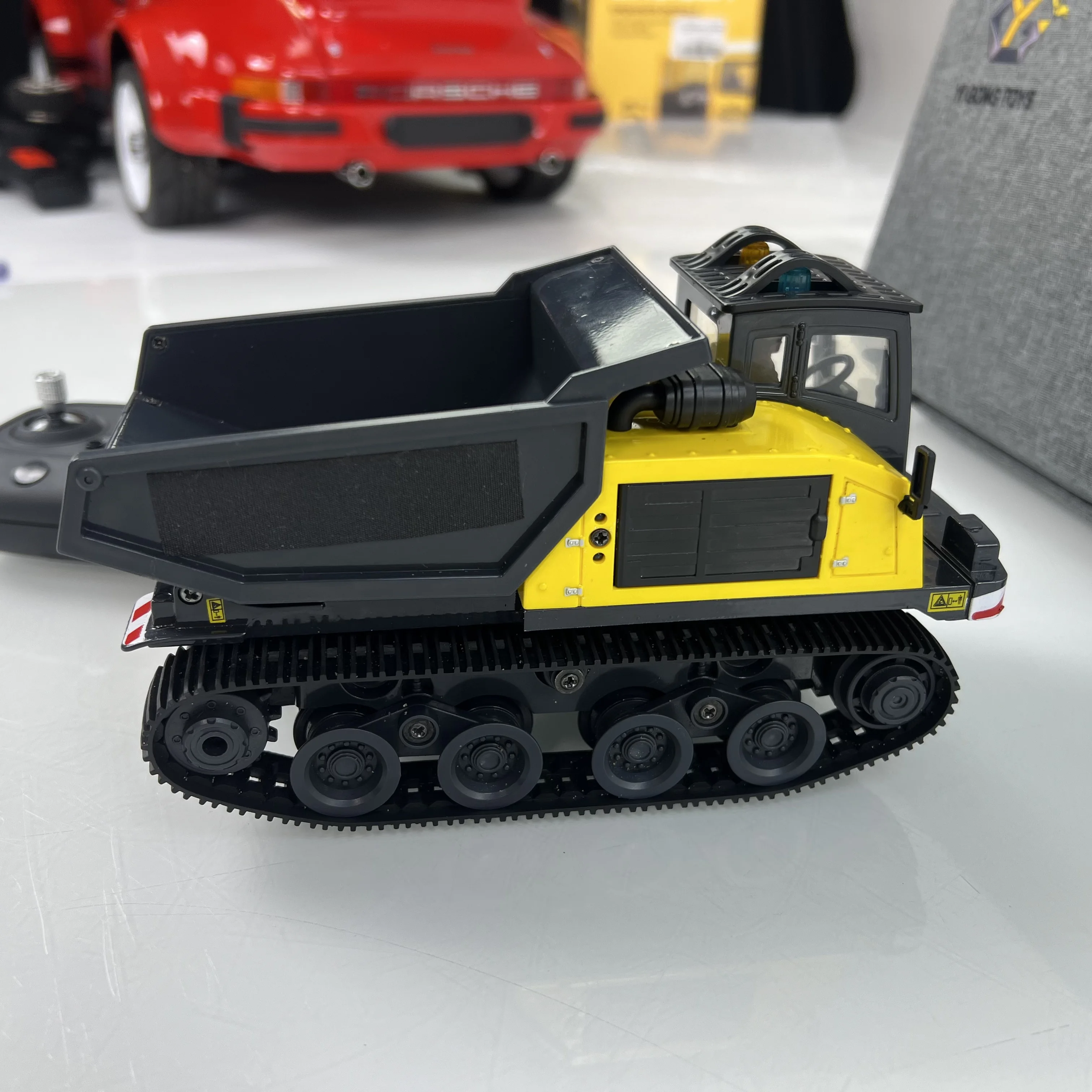 1/50 T14R Panther RTR Electric RC Crawler Dumper Truck Construction Vehicle Track Tipper Finished Lights Sounds Unit Model Toys
1/50 T14R Panther RTR Electric RC Crawler Dumper Truck Construction Vehicle Track Tipper Finished Lights Sounds Unit Model Toys