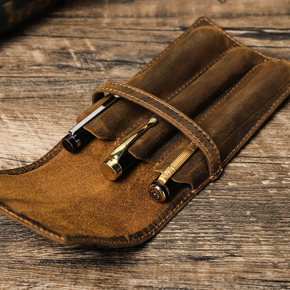 1pc Pen Bags Coffee Brown Retro Crazy Horse 3 Pens Storage Case Lightweight Office Home Use Elegant Functional Deluxe
1pc Pen Bags Coffee Brown Retro Crazy Horse 3 Pens Storage Case Lightweight Office Home Use Elegant Functional Deluxe