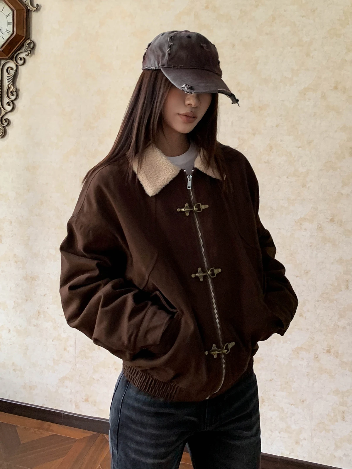 Aket Thiened с меховым воротником ягненка, рабочая одежда, хлопковая куртка на молнии, мужская верхняя одежда, уличное зимнее пальто для ex
Aket Thiened с меховым воротником ягненка, рабочая одежда, хлопковая куртка на молнии, мужская верхняя одежда, уличное зимнее пальто для ex