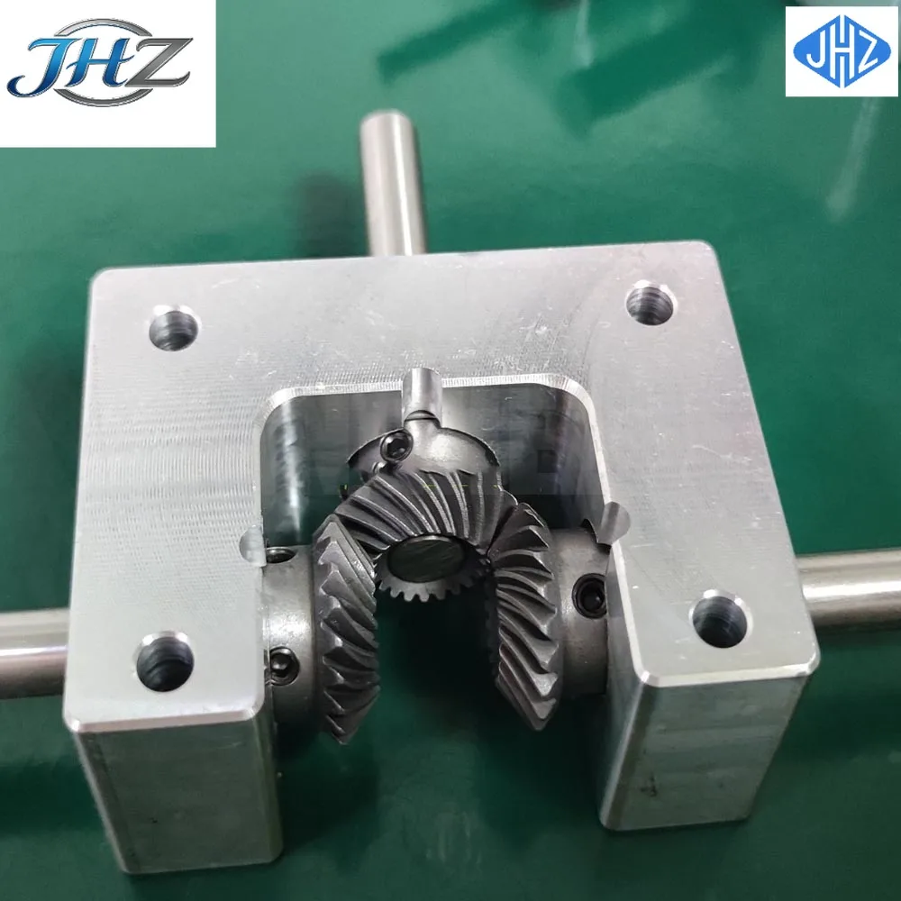 Дифференциальный редуктор JHZ 90 градусов для 6/8/10 мм, соосный, 1:1, с двумя выходными валами, малый, с конической шестерней, преобразователь угла, диаметр вала
Дифференциальный редуктор JHZ 90 градусов для 6/8/10 мм, соосный, 1:1, с двумя выходными валами, малый, с конической шестерней, преобразователь угла, диаметр вала