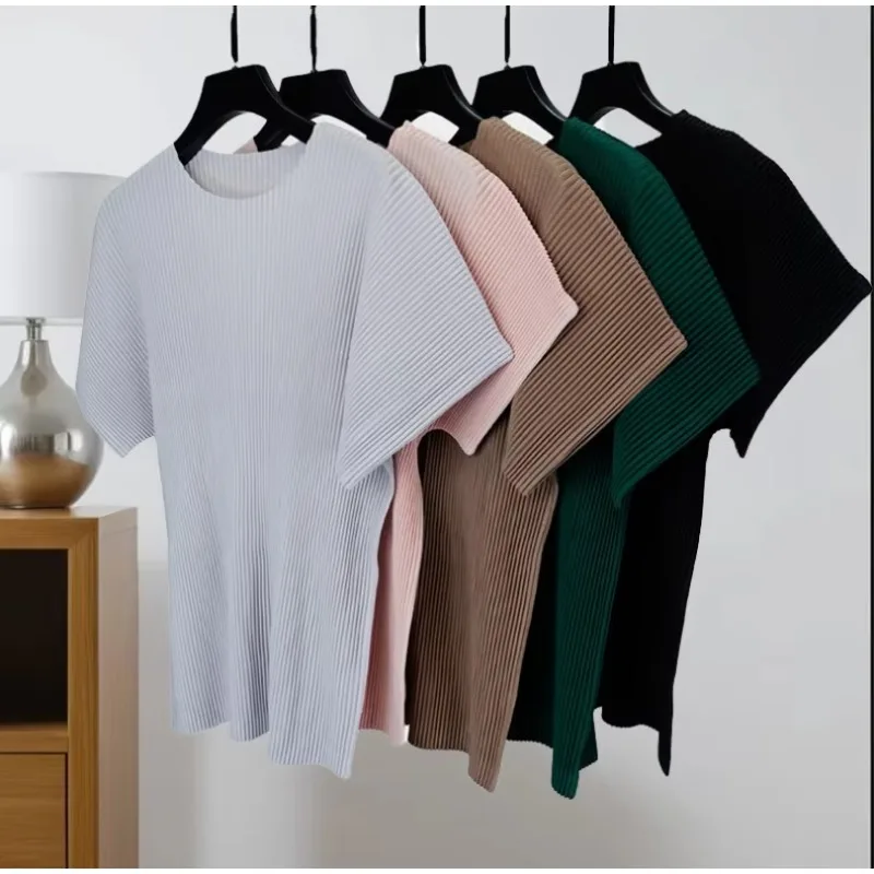 Miyake Pleated T-shirt 2025 Summer Men's Classic Pleated Short Sleeve Round Neck Solid Top T-Shirt Men's Plus Size Clothing
Miyake Pleated T-shirt 2025 Summer Men's Classic Pleated Short Sleeve Round Neck Solid Top T-Shirt Men's Plus Size Clothing