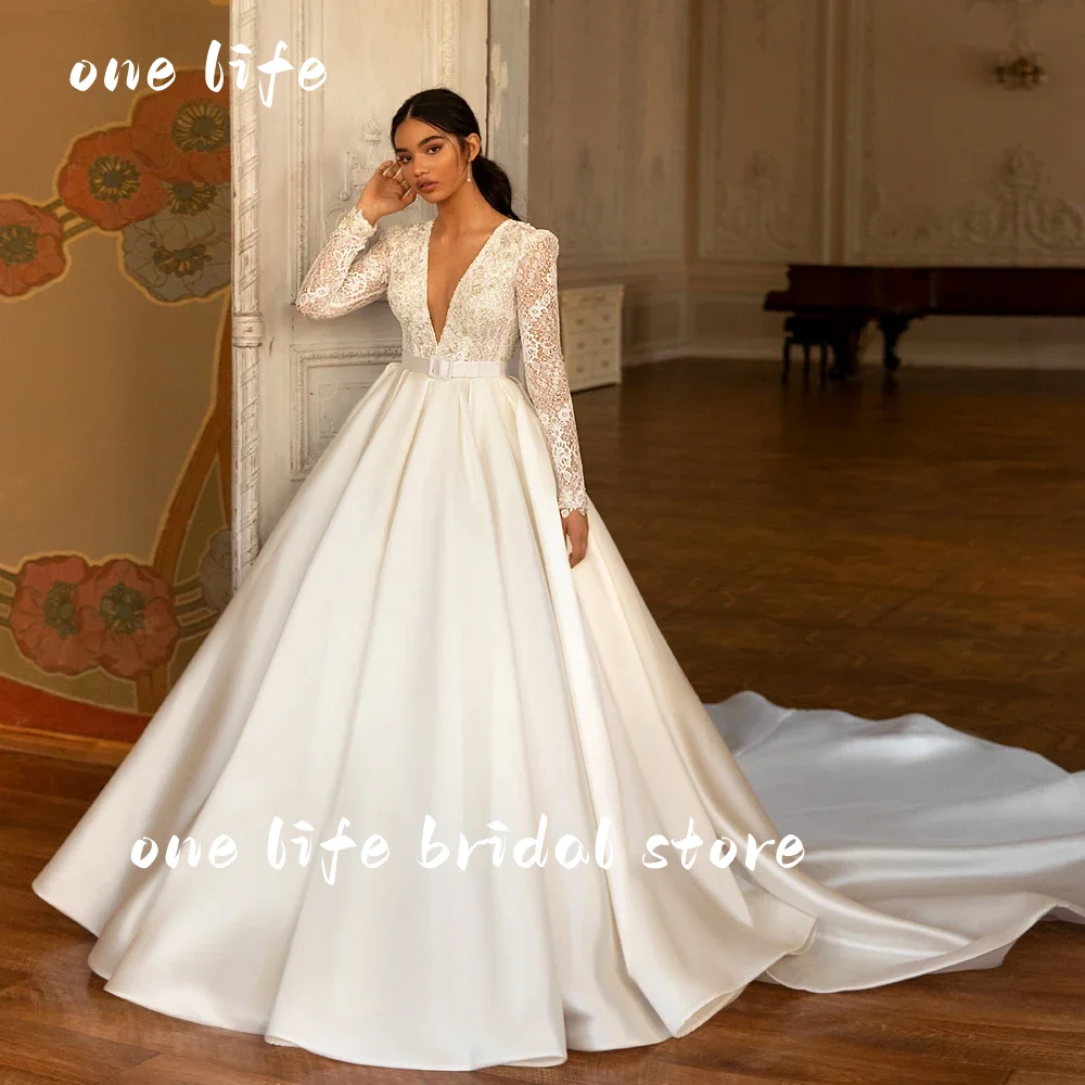 Onelife Custom Made High-end Satin Backless Bride Gowns Vestido de Noiva Deep V-Neck A-Line Full Sleeves Wedding Dress
Onelife Custom Made High-end Satin Backless Bride Gowns Vestido de Noiva Deep V-Neck A-Line Full Sleeves Wedding Dress
