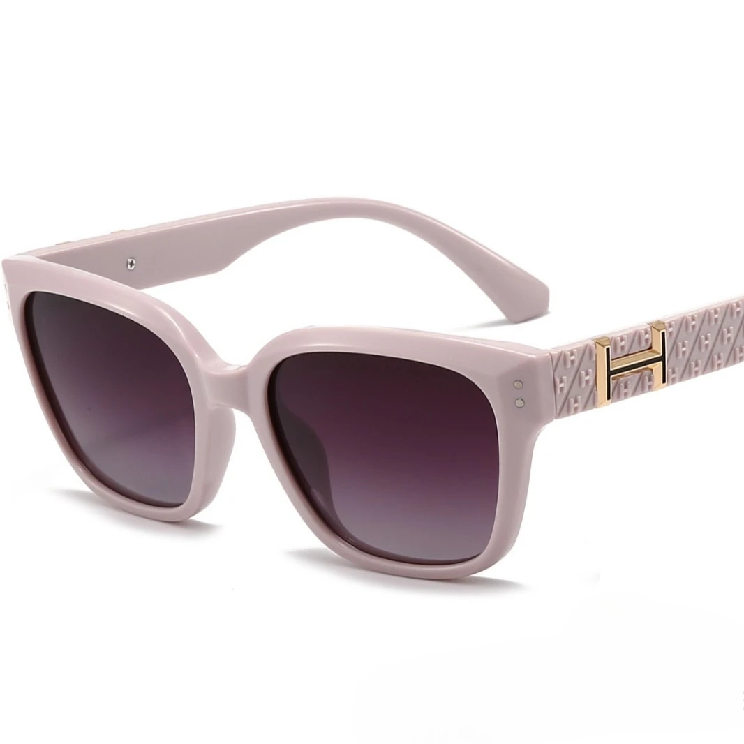 2025 New Women's Box Frame Polarized Sunglasses - High-End UV400 Protection Driving Shades, Fashion Sunscreen Trendy Glasses
2025 New Women's Box Frame Polarized Sunglasses - High-End UV400 Protection Driving Shades, Fashion Sunscreen Trendy Glasses