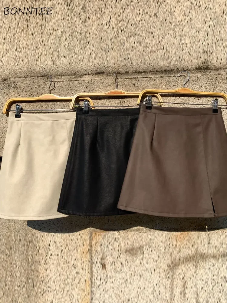 PU Skirts Women Classic Minimalist Pure Side-slit Design Retro All-match Mini Faldas Office Lady Slim Empire Korean Style Chic
PU Skirts Women Classic Minimalist Pure Side-slit Design Retro All-match Mini Faldas Office Lady Slim Empire Korean Style Chic