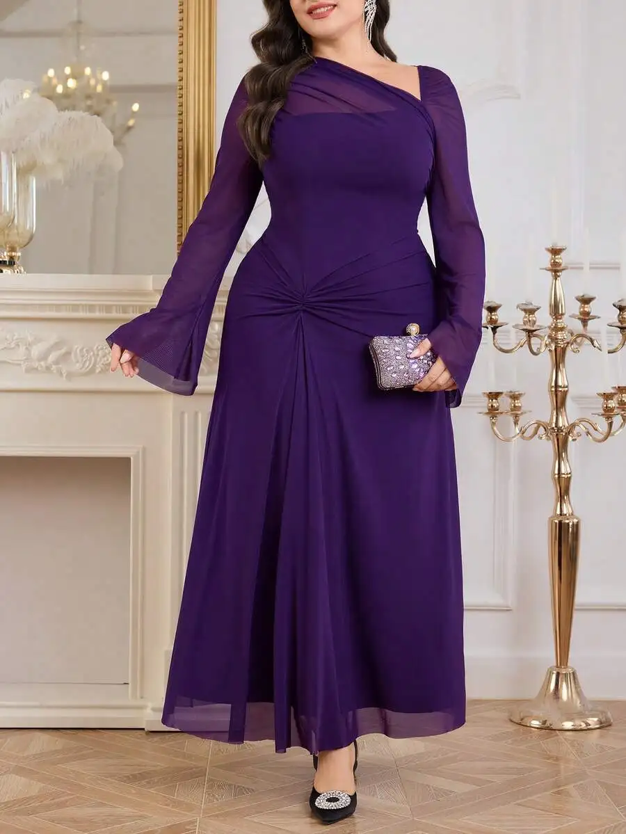 Платье вечернее фиолетовое асимметричное с длинными рукавами и сетчатыми вставками больших размеров
Платье вечернее фиолетовое асимметричное с длинными рукавами и сетчатыми вставками больших размеров
