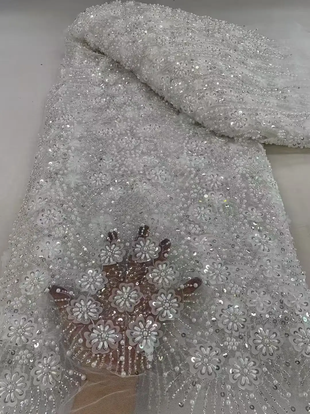 2025 Net Lace Fabrics With Sequins For Evening Dresses Latest French Beaded Tulle Lace Fabric High Quality African
2025 Net Lace Fabrics With Sequins For Evening Dresses Latest French Beaded Tulle Lace Fabric High Quality African