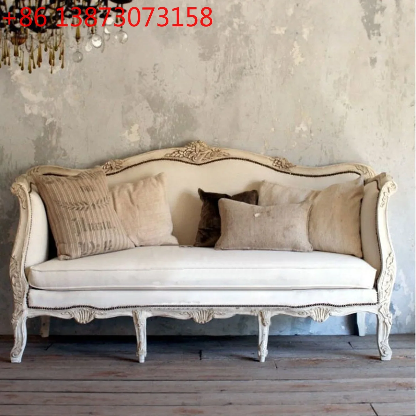 Sofa French retro old high-end living room solid wood carving flower three-person sofa American country fabric soft seat sofa
Sofa French retro old high-end living room solid wood carving flower three-person sofa American country fabric soft seat sofa