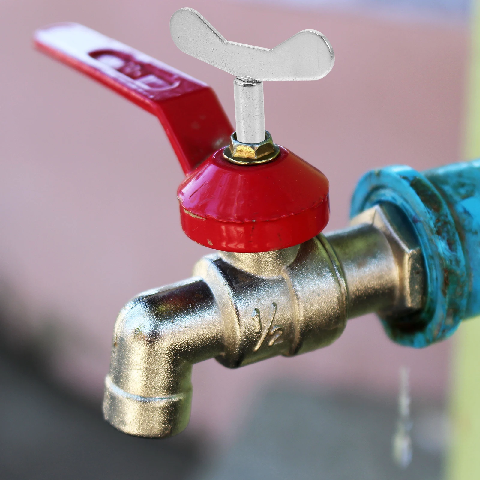4pcs Water Meter Key Shut Off Tool Triangle Radiator Keys Plumbing Metal Utilities Cutoff Tools Valve Use
4pcs Water Meter Key Shut Off Tool Triangle Radiator Keys Plumbing Metal Utilities Cutoff Tools Valve Use