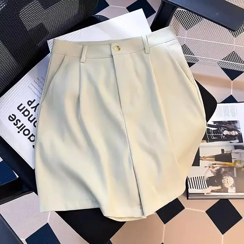 Женские модные шорты с боковыми карманами спереди, винтажные женские короткие брюки на молнии с высокой талией Mujer
Женские модные шорты с боковыми карманами спереди, винтажные женские короткие брюки на молнии с высокой талией Mujer