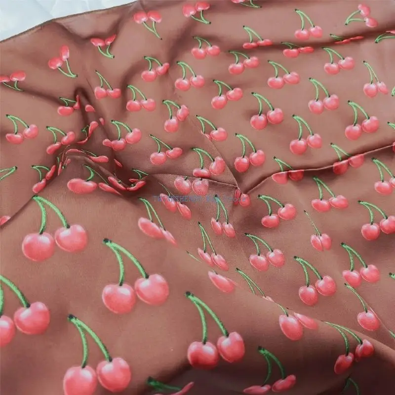340D Fashionable Print Design Lightweight Neckerchief Shawl Simulated Silk Headscarf For Creative Daily Year Round
340D Fashionable Print Design Lightweight Neckerchief Shawl Simulated Silk Headscarf For Creative Daily Year Round