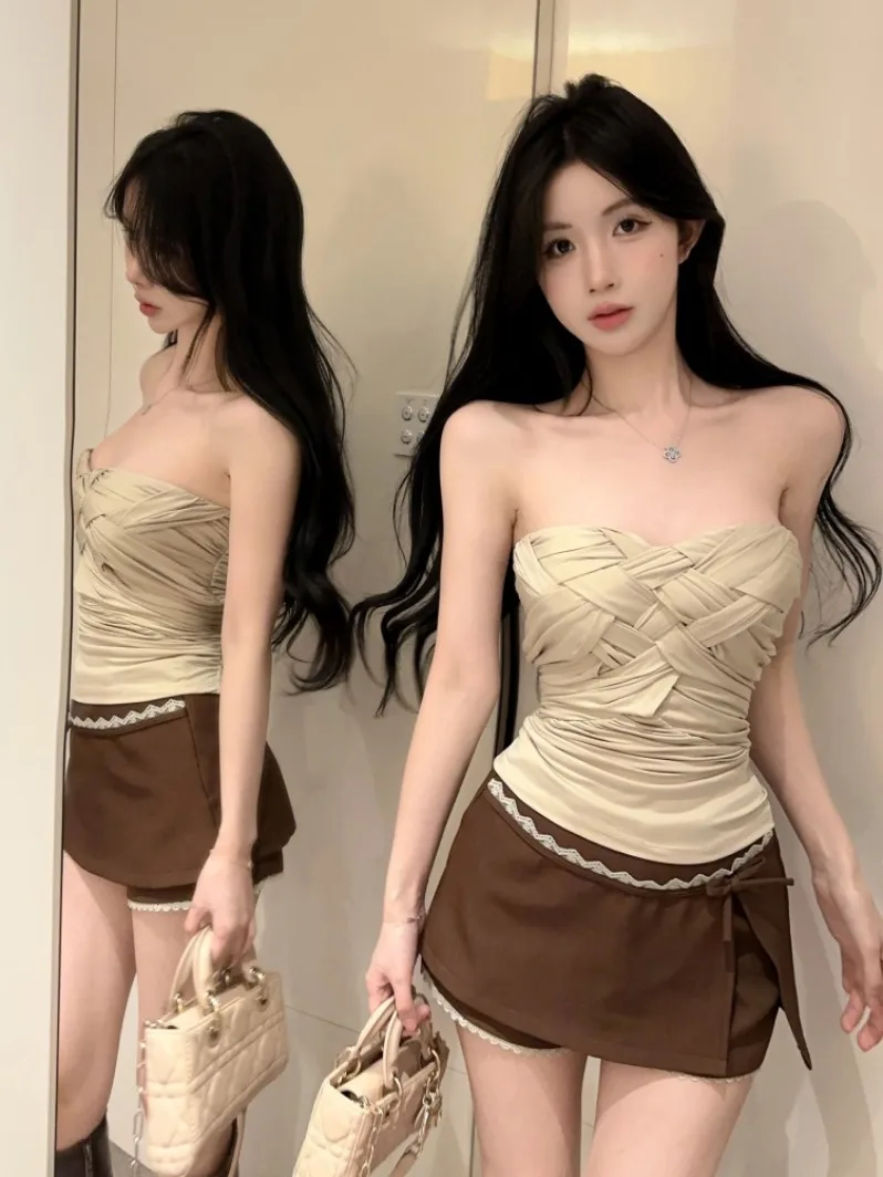 American Style Spicy Girl Knitted Ruffle Crop Top Women's Summer Pure Desire Lace Trim Wrap around Skirt Two Piece Set
American Style Spicy Girl Knitted Ruffle Crop Top Women's Summer Pure Desire Lace Trim Wrap around Skirt Two Piece Set
