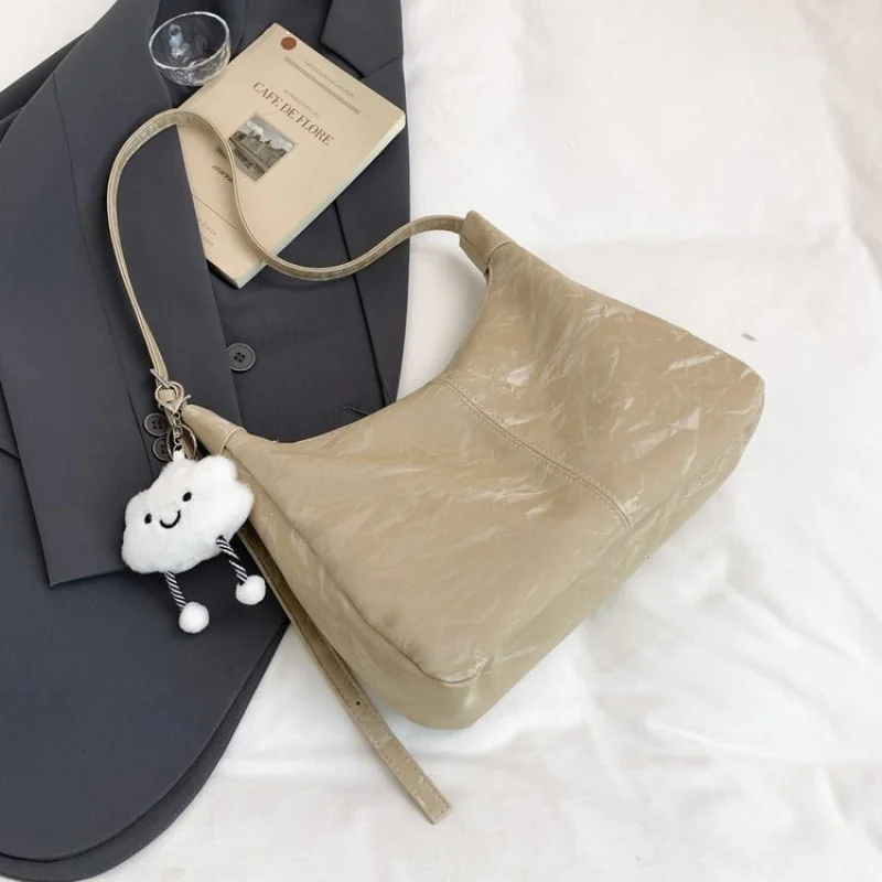 Fashionable Luxury Tote Leather Women's Bag Famous Designer Classic Elegant Crossbody Stylish Detail Commuter Bag
Fashionable Luxury Tote Leather Women's Bag Famous Designer Classic Elegant Crossbody Stylish Detail Commuter Bag