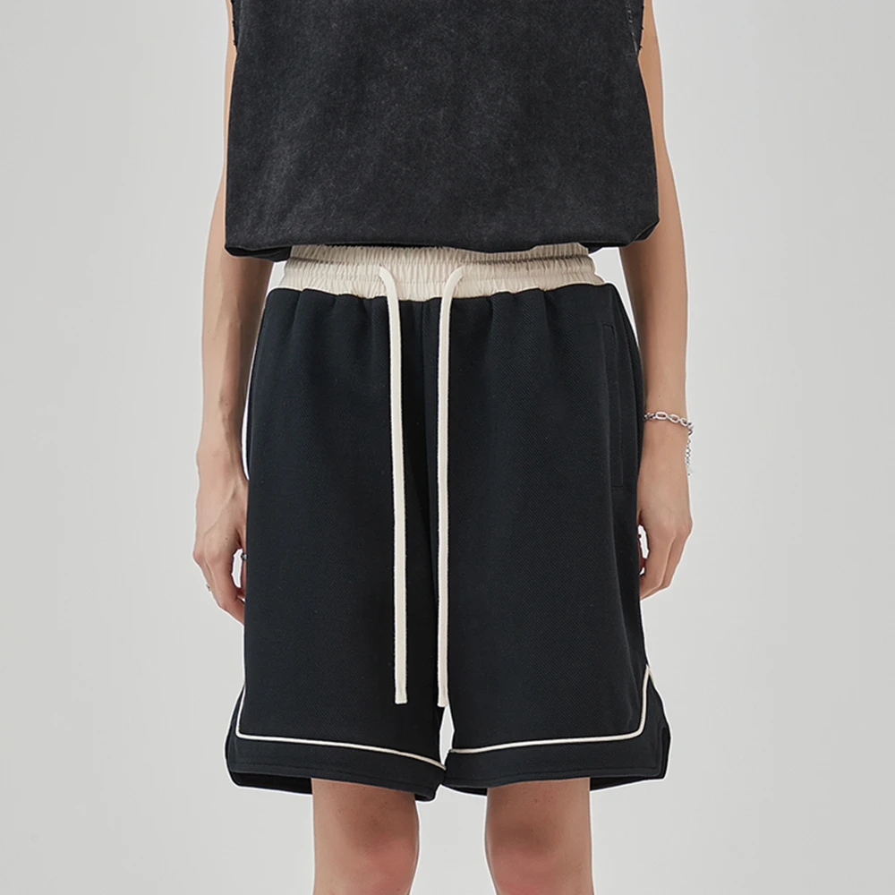 2023 Summer Contrast Stripe Twill Sweat Shorts For Men Unisex Elastic Waist Side Slits Three-Pocket Styling
2023 Summer Contrast Stripe Twill Sweat Shorts For Men Unisex Elastic Waist Side Slits Three-Pocket Styling