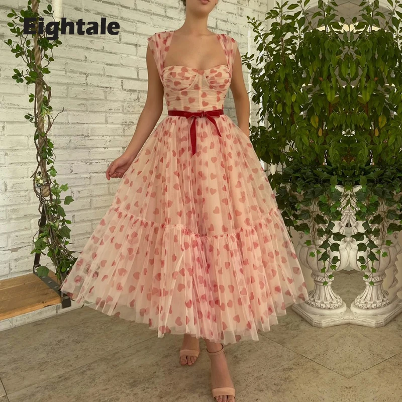Eightale Tea Length Prom Dress Printed red hearts Sweetheart Cap Sleeves Velvet Belt Girl Wedding Party Gown for Graduation
Eightale Tea Length Prom Dress Printed red hearts Sweetheart Cap Sleeves Velvet Belt Girl Wedding Party Gown for Graduation