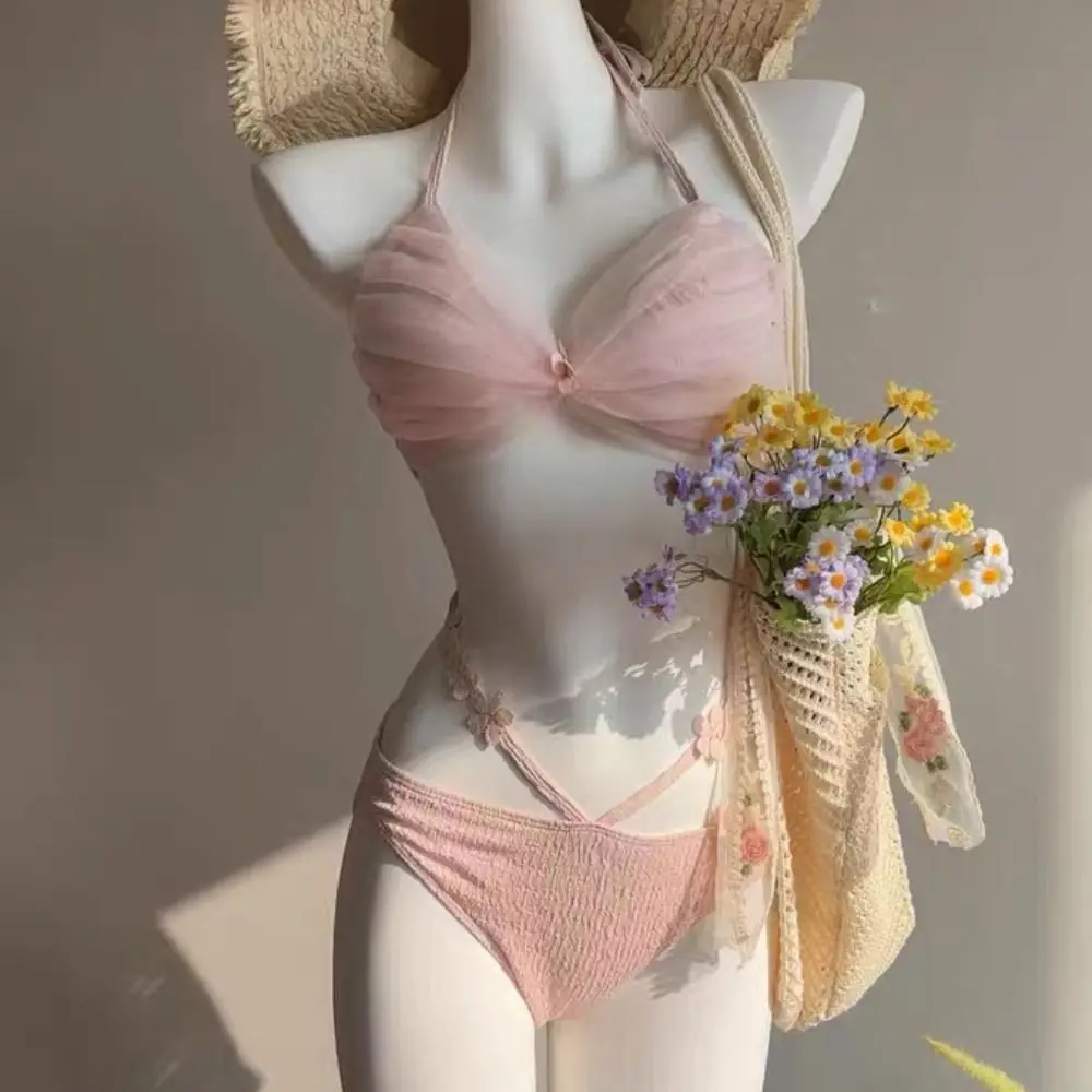Sweet Sleeveless Bikini Set Slim Fit Lace Up 3-pieces Swimsuit Deep-V Mesh Swimwear Set Pool Party
Sweet Sleeveless Bikini Set Slim Fit Lace Up 3-pieces Swimsuit Deep-V Mesh Swimwear Set Pool Party