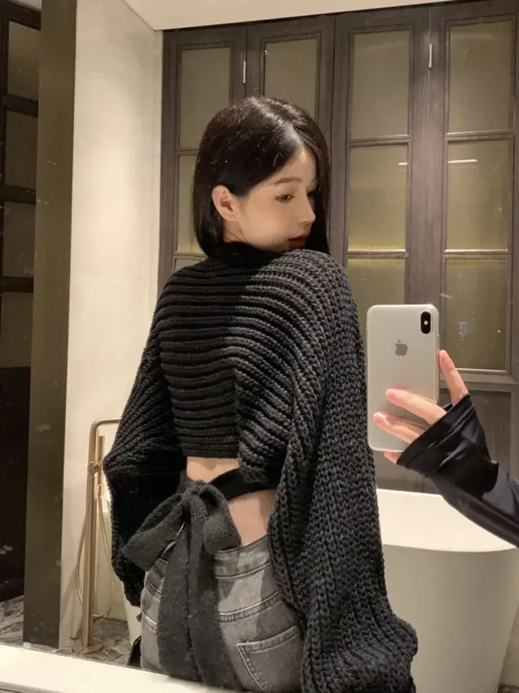 Vintage Lazy Cross Knitted Tops Mujer 2025 Autumn New V-neck Lace Up Cardigan Y2k Long Sleeve Slim Fit Sweaters Coat Women
Vintage Lazy Cross Knitted Tops Mujer 2025 Autumn New V-neck Lace Up Cardigan Y2k Long Sleeve Slim Fit Sweaters Coat Women