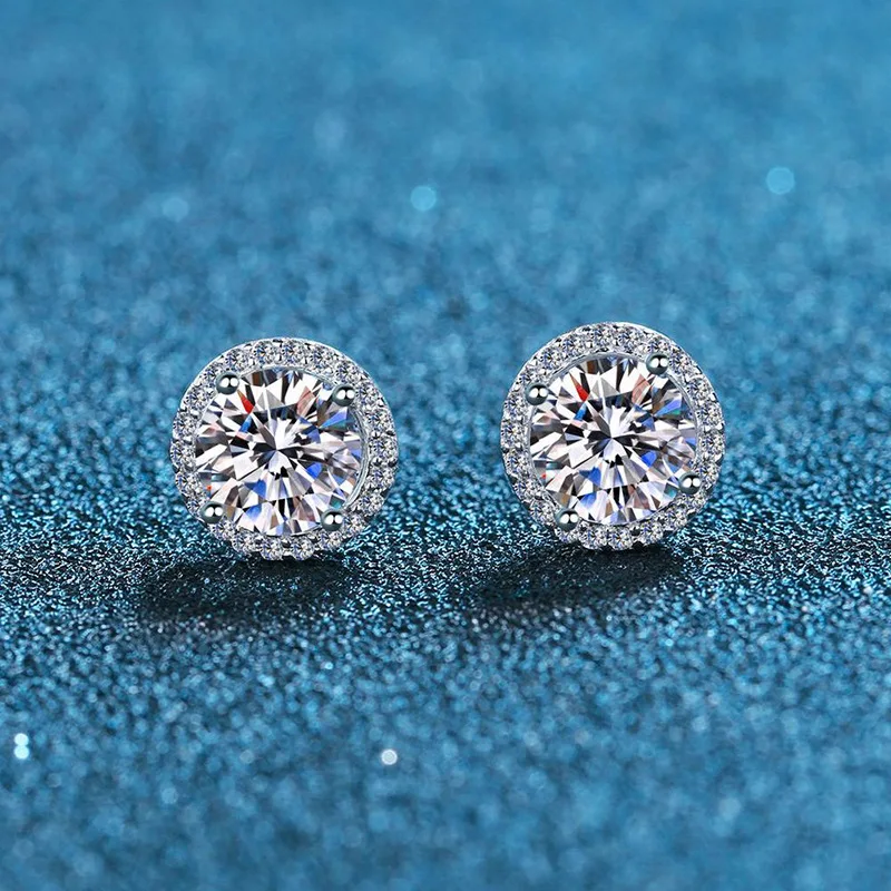 Серебряные серьги S925, классические мужские и женские круглые серьги с четырьмя когтями, муассанит
Серебряные серьги S925, классические мужские и женские круглые серьги с четырьмя когтями, муассанит