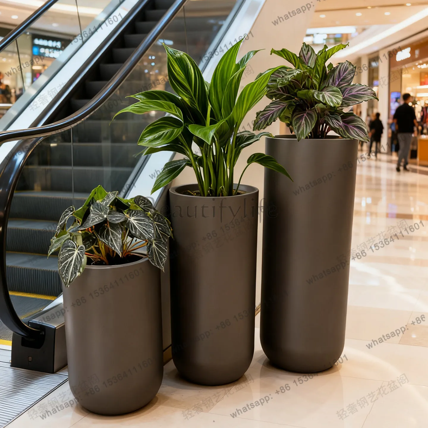 Wrought iron vase baking paint simulation plant use hotel special-shaped shopping mall office building flower tank
Wrought iron vase baking paint simulation plant use hotel special-shaped shopping mall office building flower tank
