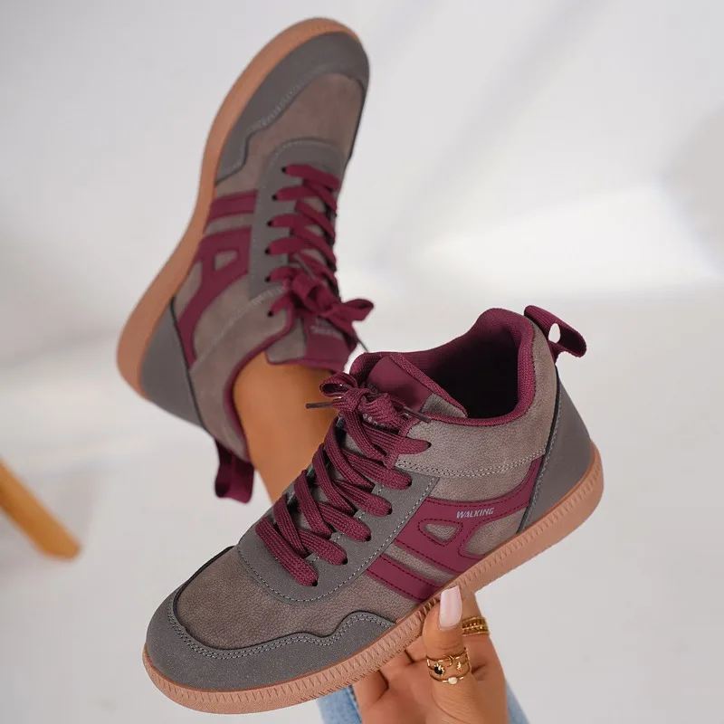 Women's High Top Casual Sneakers Non Slip Lace Up Comfortable Flat Shoes for Women Plus Size Fashion Ladies Sports Shoes
Women's High Top Casual Sneakers Non Slip Lace Up Comfortable Flat Shoes for Women Plus Size Fashion Ladies Sports Shoes