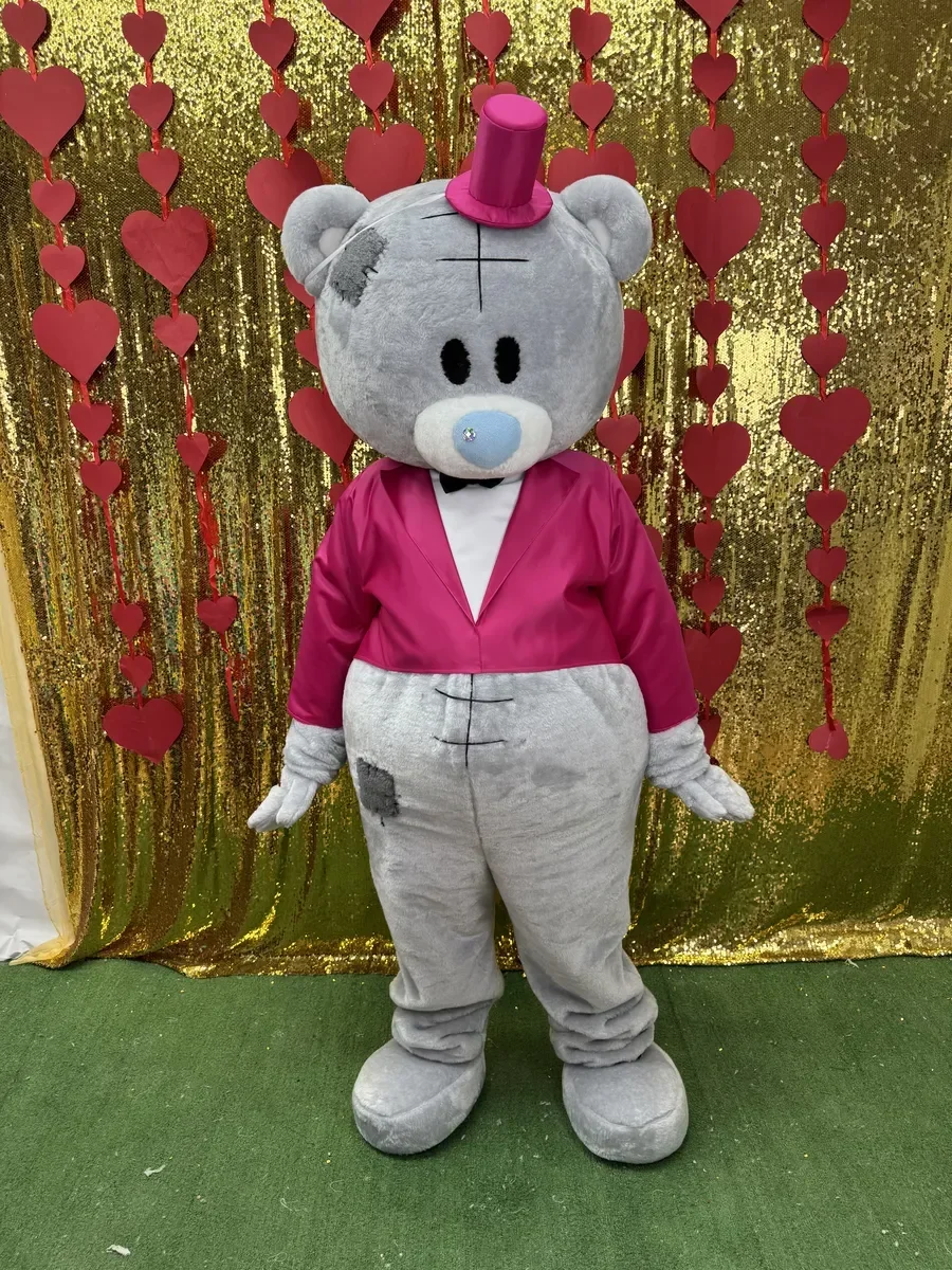 Grey Bear Mascot Costume Rose Red Tailcoat Adult Cartoon Character Outfits Attractive Suits for Birthday Carnival Party Events
Grey Bear Mascot Costume Rose Red Tailcoat Adult Cartoon Character Outfits Attractive Suits for Birthday Carnival Party Events