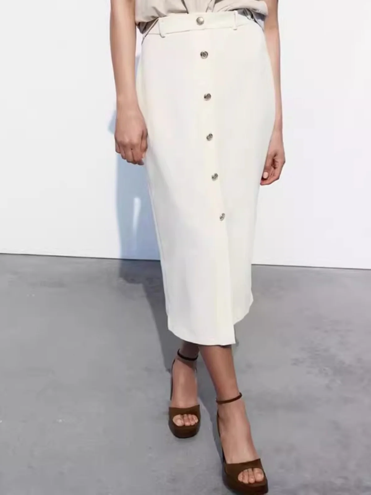 New Summer Women's Faion Midi Skirt Golden Button Decor Versatile High Waist A-Line Skirt Ele Color Blo f-length
New Summer Women's Faion Midi Skirt Golden Button Decor Versatile High Waist A-Line Skirt Ele Color Blo f-length