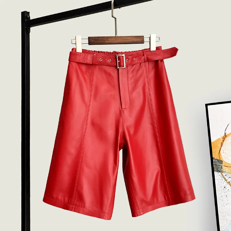 Spring New High Quality Genuine Real Leather Fifth Pants Women's Fashion Sheepskin Shorts All-Matching Straight Middle Boot
Spring New High Quality Genuine Real Leather Fifth Pants Women's Fashion Sheepskin Shorts All-Matching Straight Middle Boot