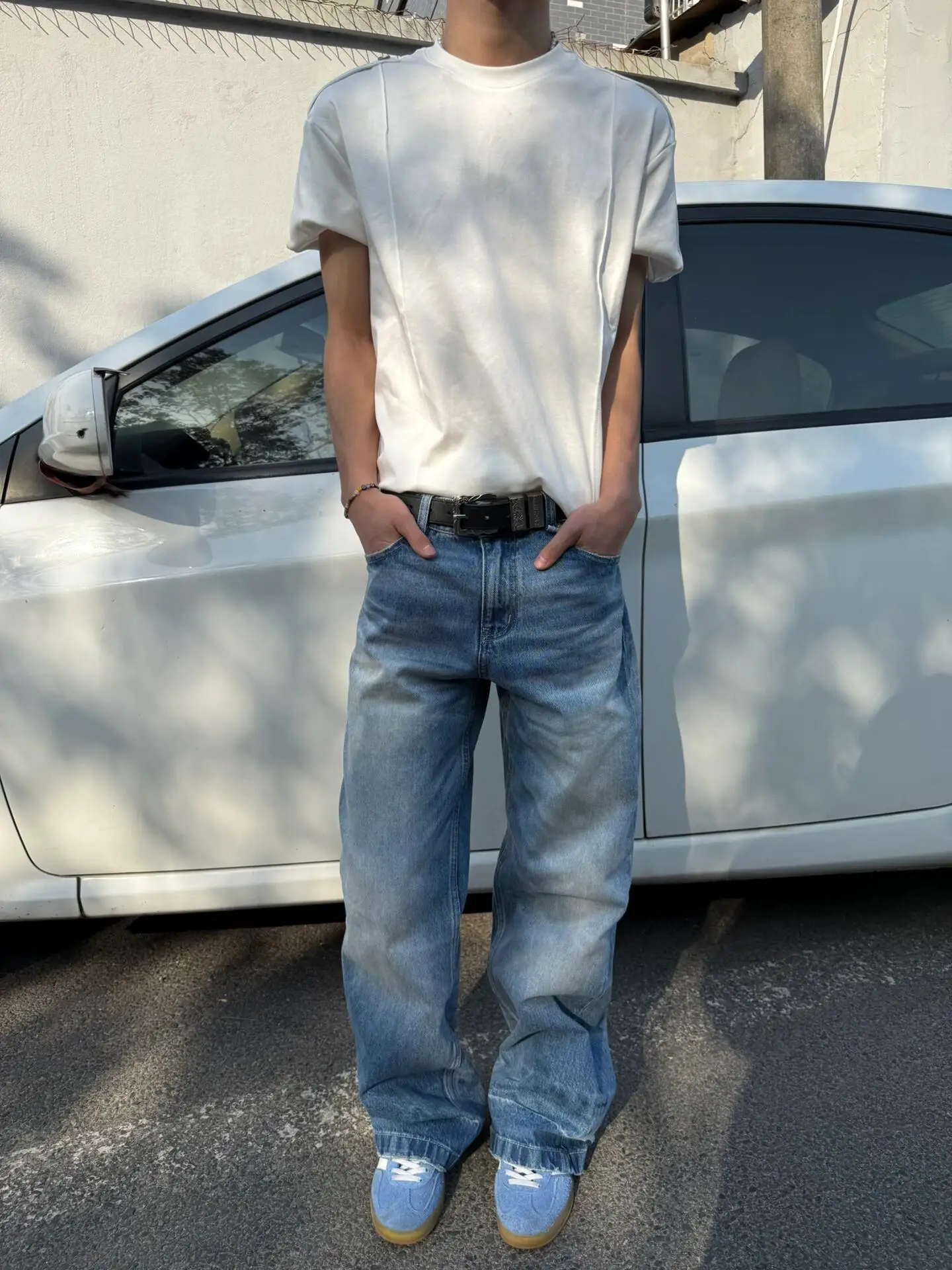 Washed American High Street Cleanfit Men's Jeans Loose Straight Leg Micro Flared Crack Design Vintage Style Casual Jeans
Washed American High Street Cleanfit Men's Jeans Loose Straight Leg Micro Flared Crack Design Vintage Style Casual Jeans