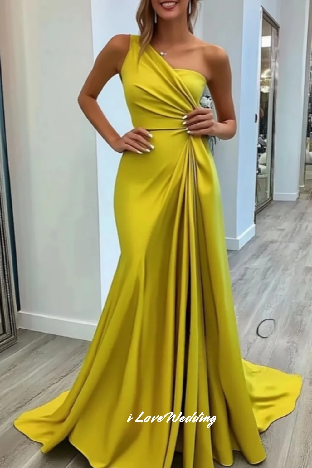 Women's One Shoulder Evening Dresses 2025 Satin Sleeveless Pleated Mermaid Side Split Sweep Train Wedding Party Dress Customized
Women's One Shoulder Evening Dresses 2025 Satin Sleeveless Pleated Mermaid Side Split Sweep Train Wedding Party Dress Customized