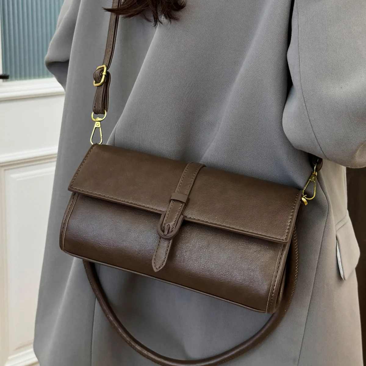 New 2025 Korean Commuter Bag Small Zip Shoulder Purse, Hot Sale Versatile Carry Spring Summer Essential
New 2025 Korean Commuter Bag Small Zip Shoulder Purse, Hot Sale Versatile Carry Spring Summer Essential
