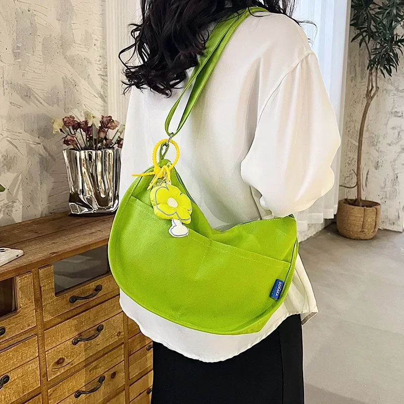 2024 New Trendy Daily Matching Canvas Women's Bag Simple Large Capacity Casual Shoulder Crossbody Bag Practical Women's Bag
2024 New Trendy Daily Matching Canvas Women's Bag Simple Large Capacity Casual Shoulder Crossbody Bag Practical Women's Bag
