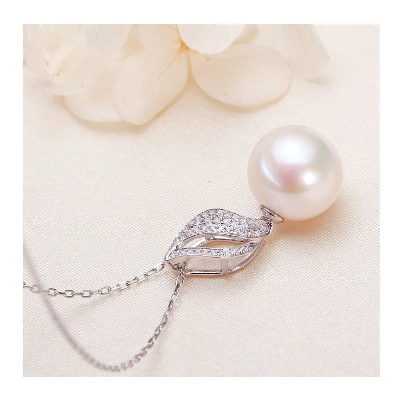 Accessories - Round Fine Flaw Pearl with Zircon Silver Pendant Freshwater Pearl Necklace Women
Accessories - Round Fine Flaw Pearl with Zircon Silver Pendant Freshwater Pearl Necklace Women