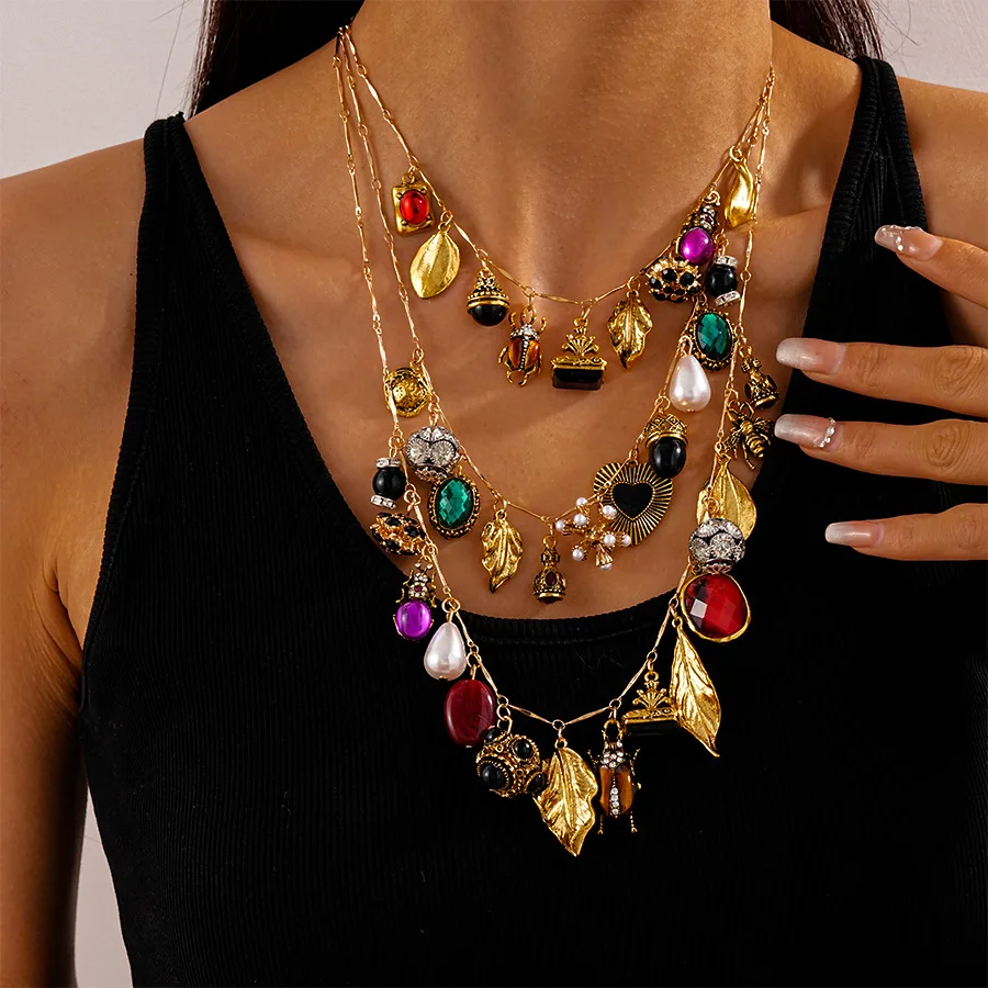 Retro ZAA Rhinestone Multi-layer Chain Necklace Unique Design Insect Leaf Flower Geometric Pendant Necklace for Women Jewelry
Retro ZAA Rhinestone Multi-layer Chain Necklace Unique Design Insect Leaf Flower Geometric Pendant Necklace for Women Jewelry