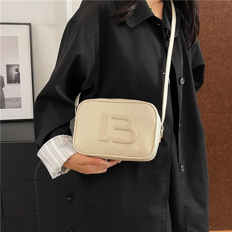 Designer Slim Wallet 2025 New for Her Solid Color Embossed Purse Minimalist Card Case Lightweight RFID Protection Fashion
Designer Slim Wallet 2025 New for Her Solid Color Embossed Purse Minimalist Card Case Lightweight RFID Protection Fashion