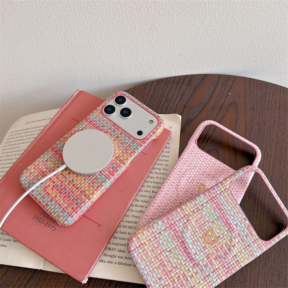 Trendy Elegant Golden Heart Magnetic Phone Case for iPhone 17 Pro Max Girly Cozy Tweed Texture Protective Cover for 16 15 14 13
Trendy Elegant Golden Heart Magnetic Phone Case for iPhone 17 Pro Max Girly Cozy Tweed Texture Protective Cover for 16 15 14 13