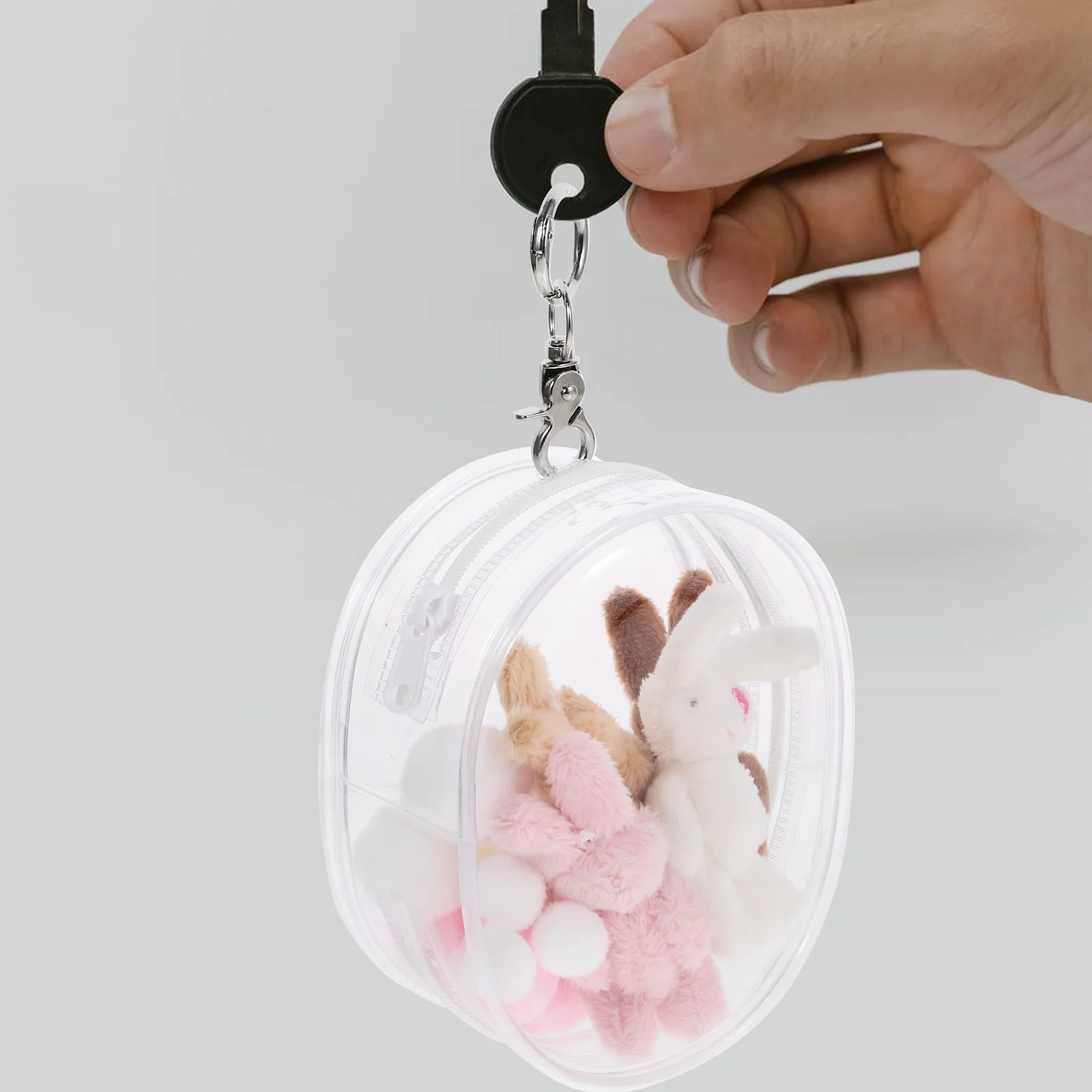 Out Storage Mini PVC Transparent Outdoor Small Box Clear Dolls Carrying Pouch with Keychain Dustproof
Out Storage Mini PVC Transparent Outdoor Small Box Clear Dolls Carrying Pouch with Keychain Dustproof