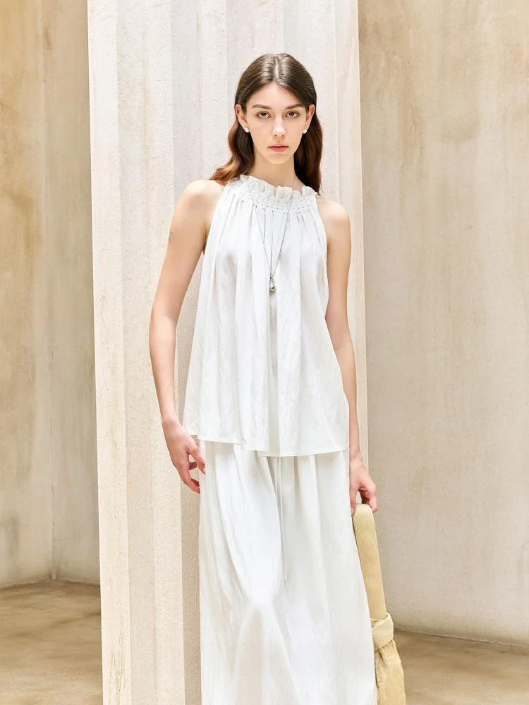 Комплект из вязаного топа и юбки Inner Ode White Moonlight: модный летний женский наряд с круглым вырезом, стильный и элегантный
Комплект из вязаного топа и юбки Inner Ode White Moonlight: модный летний женский наряд с круглым вырезом, стильный и элегантный