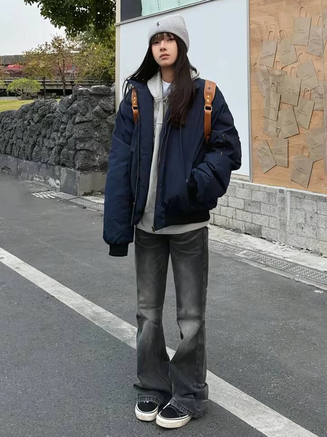 Зимняя куртка унисекс из хлопка с воротником-стойкой и молнией, синяя, в стиле Cleanfit, повседневная, для отдыха
Зимняя куртка унисекс из хлопка с воротником-стойкой и молнией, синяя, в стиле Cleanfit, повседневная, для отдыха