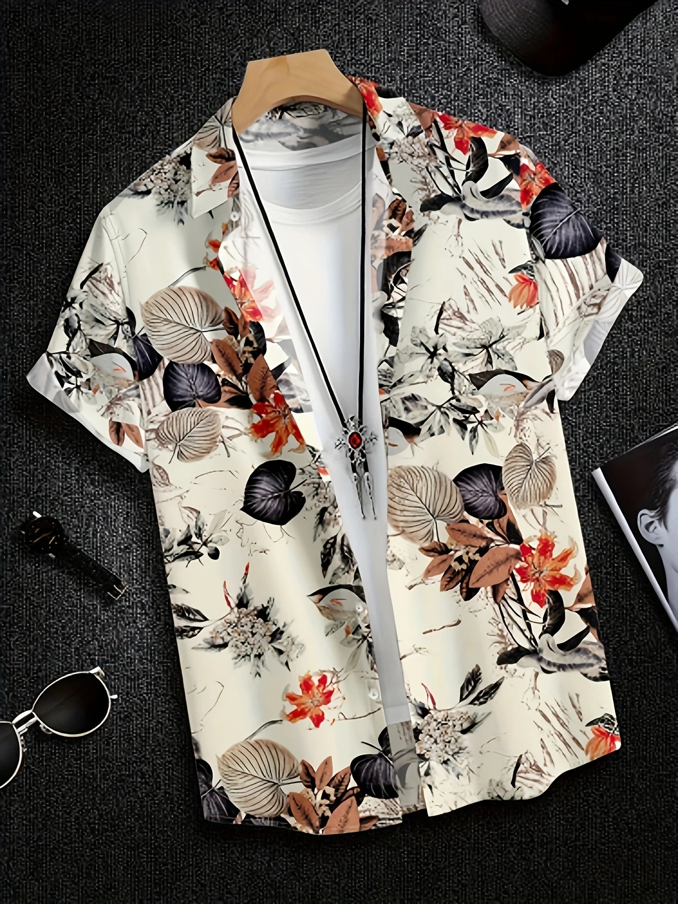 Trending Hot Sale Eye-Catching Ukiyo-E Floral Vintage Print Loose Fit Short Sleeve Hawaiian Shirt For Daily Holiday Street Look
Trending Hot Sale Eye-Catching Ukiyo-E Floral Vintage Print Loose Fit Short Sleeve Hawaiian Shirt For Daily Holiday Street Look