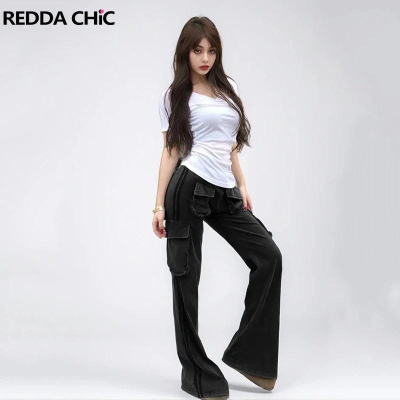 REDDACHiC Dual-Stripe Cargo Jeans Black Multi-pocket Relaxed Elastic Waist Bootcut Pants Women Bell Bottoms Grunge Streetwear
REDDACHiC Dual-Stripe Cargo Jeans Black Multi-pocket Relaxed Elastic Waist Bootcut Pants Women Bell Bottoms Grunge Streetwear
