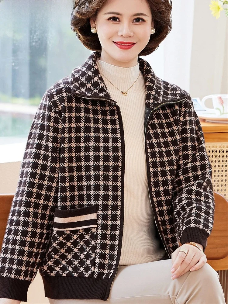 Short Knitted Outerwear Women's Fashion Mom Clothes Plaid Open Cardigan Loose Long Sleeve Top for Middle-Aged And Elderly
Short Knitted Outerwear Women's Fashion Mom Clothes Plaid Open Cardigan Loose Long Sleeve Top for Middle-Aged And Elderly