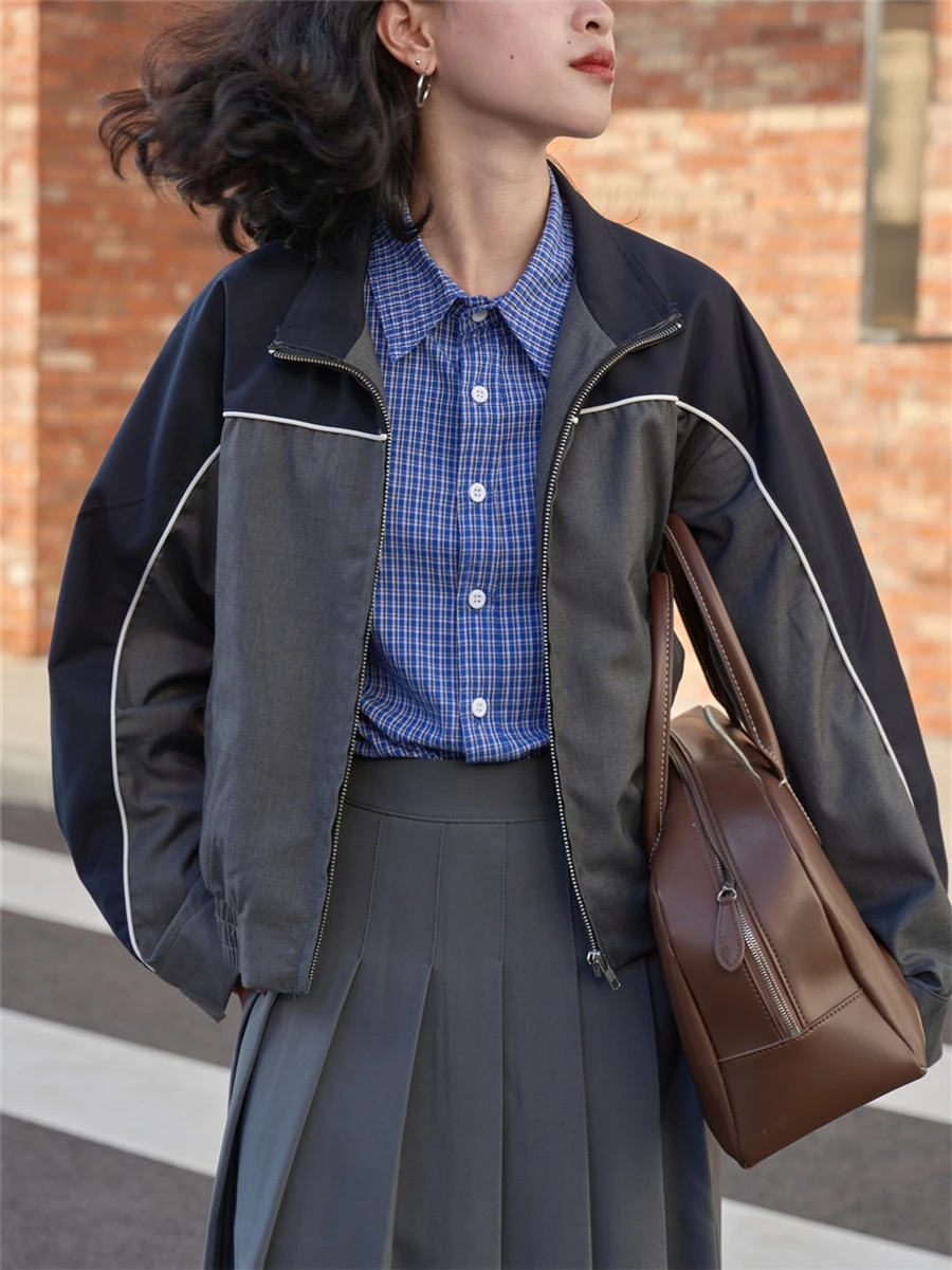 Американский спортивный пиджак в стиле колор-блок, повседневная куртка в винтажном стиле, женская длинная куртка на молнии из полиэстера...
Американский спортивный пиджак в стиле колор-блок, повседневная куртка в винтажном стиле, женская длинная куртка на молнии из полиэстера...