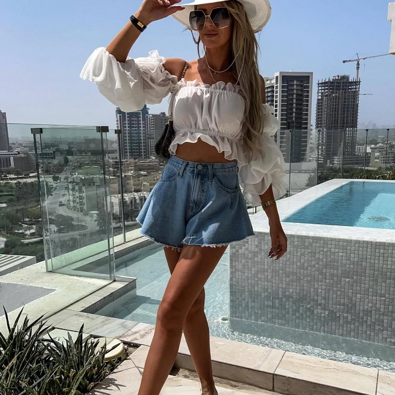 Summer Fashion High-waisted Umbrella-shaped Hot Denim Shorts That Are Popular on Instagram in Europe and America Shorts
Summer Fashion High-waisted Umbrella-shaped Hot Denim Shorts That Are Popular on Instagram in Europe and America Shorts