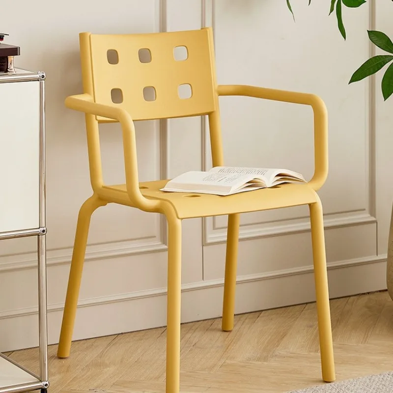 Plastic dining chair with armrests household backrest stool Commercial homestay hotel negotiation chair
Plastic dining chair with armrests household backrest stool Commercial homestay hotel negotiation chair