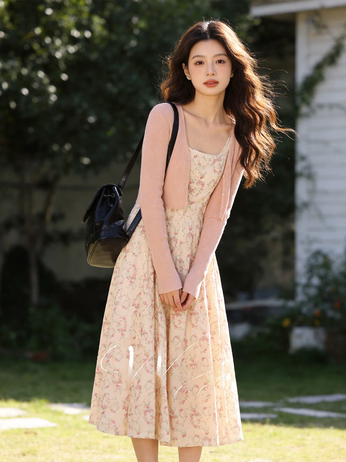 Sweet Style Floral Print Open Cardigan Strap Dresses Women's plus Size Spring New Arrival Casual Comfortable Lenzing Fiber
Sweet Style Floral Print Open Cardigan Strap Dresses Women's plus Size Spring New Arrival Casual Comfortable Lenzing Fiber