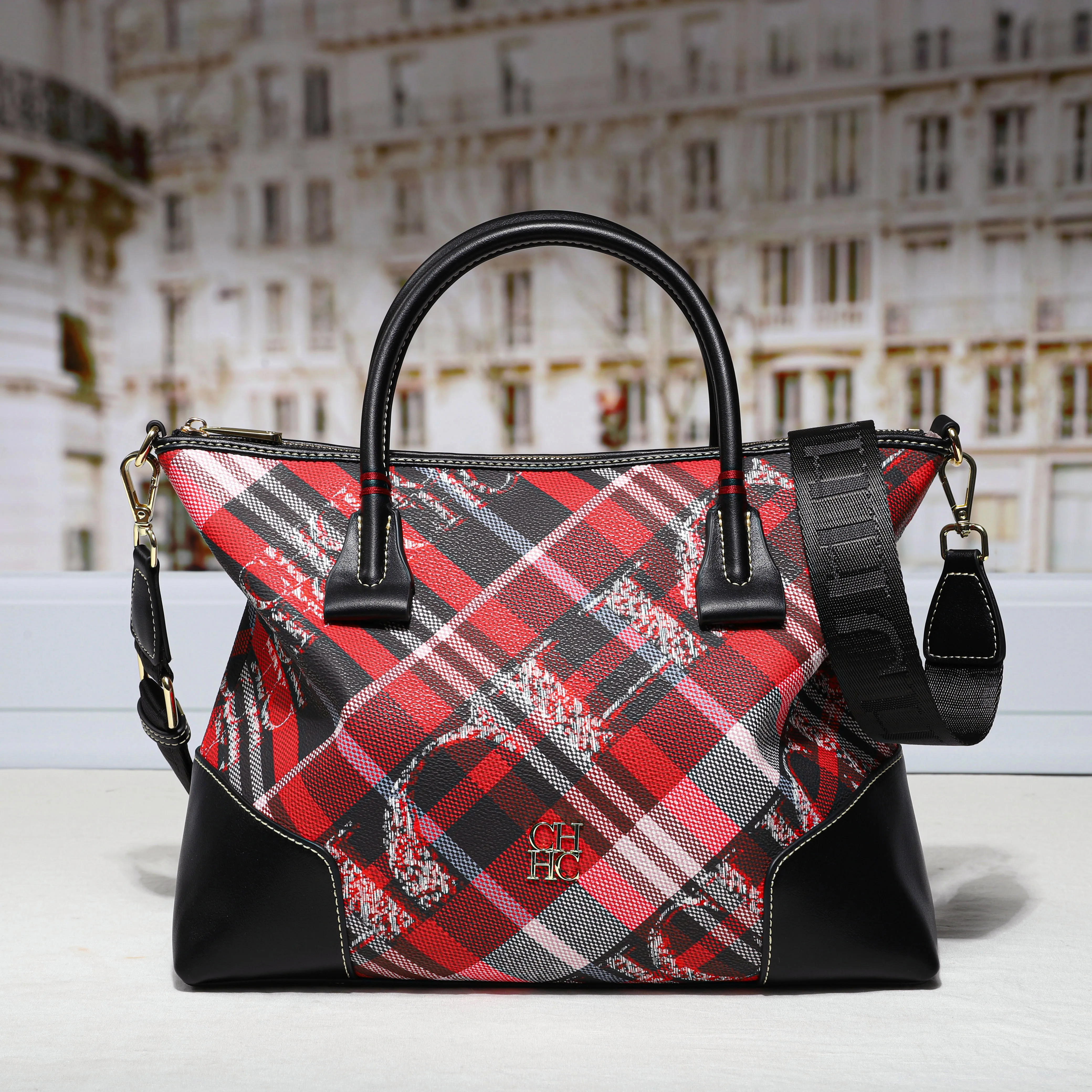 CH Luxury Plaid Women's Tote Bag Large Capacity Handbag with Gold Hardware Detachable Shoulder Strap Casual Crossbody Purse
CH Luxury Plaid Women's Tote Bag Large Capacity Handbag with Gold Hardware Detachable Shoulder Strap Casual Crossbody Purse