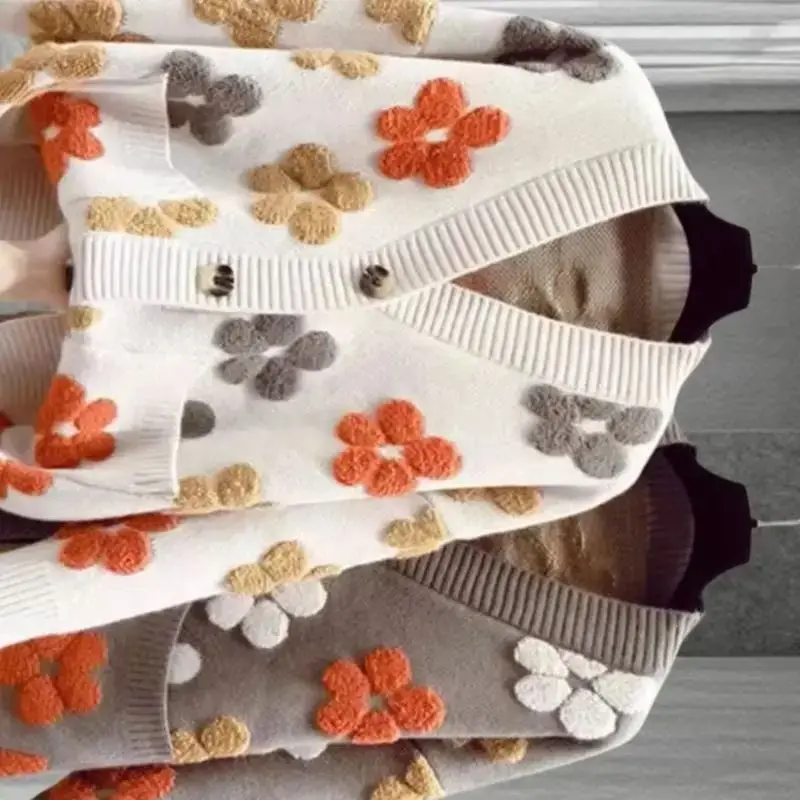 Autumn 2025 Women's Long Sve V-Ne Sweater Coat Floral Design Bright Tead Coolmax Fiber Ladies Knittedwear
Autumn 2025 Women's Long Sve V-Ne Sweater Coat Floral Design Bright Tead Coolmax Fiber Ladies Knittedwear