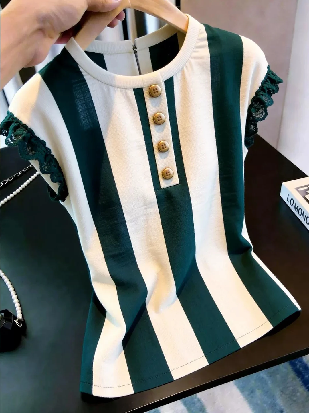 Chic Lace Splice Top Striped Color Block Commute Style Short Sleeve round Neck Casual Shirt for Women Summer 2026
Chic Lace Splice Top Striped Color Block Commute Style Short Sleeve round Neck Casual Shirt for Women Summer 2026