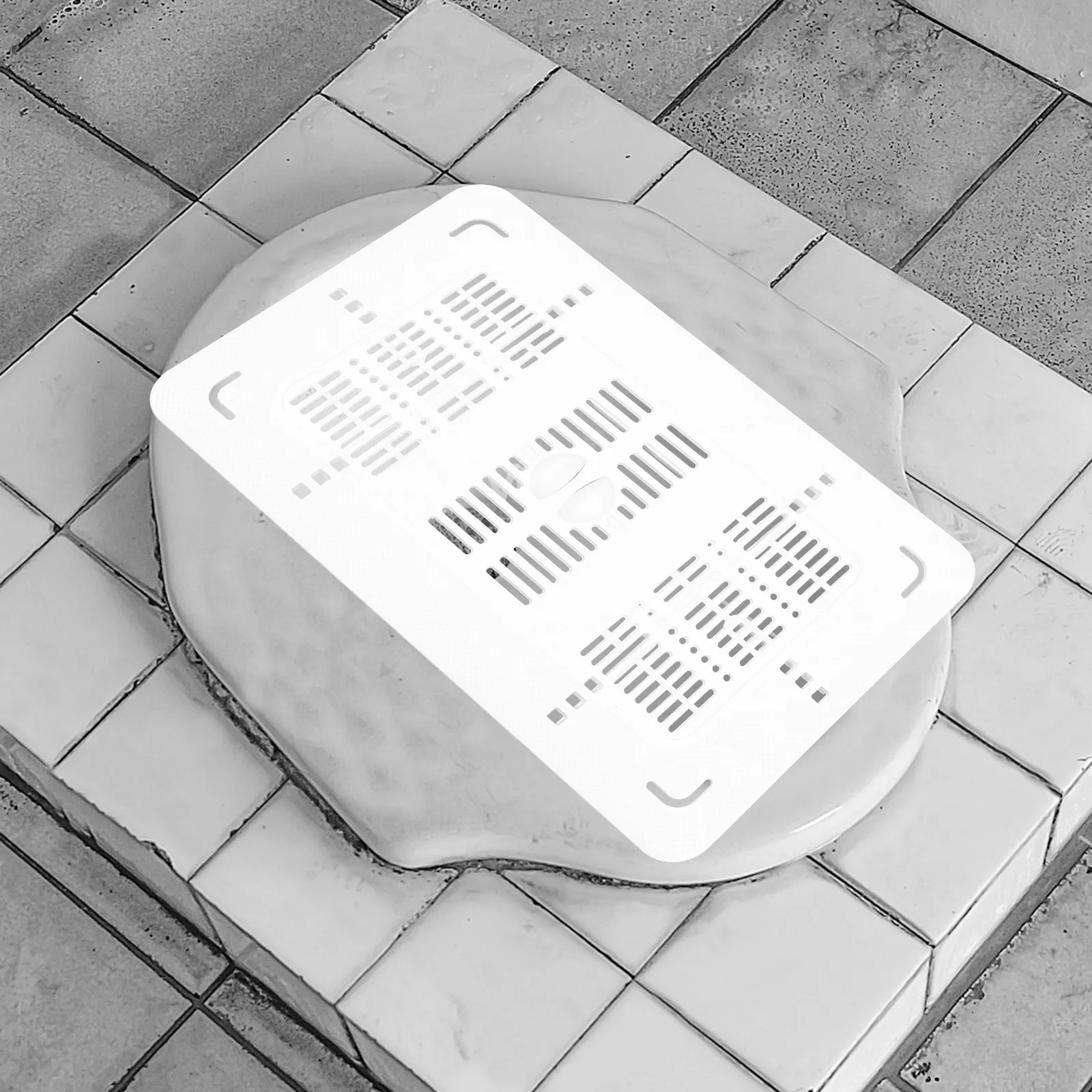 Bathroom Toilet Cover Lid Replacement Sturdy Squat Pan Cover with Ventilation Holes Quick Mount Design Plastic Toilet Lid
Bathroom Toilet Cover Lid Replacement Sturdy Squat Pan Cover with Ventilation Holes Quick Mount Design Plastic Toilet Lid